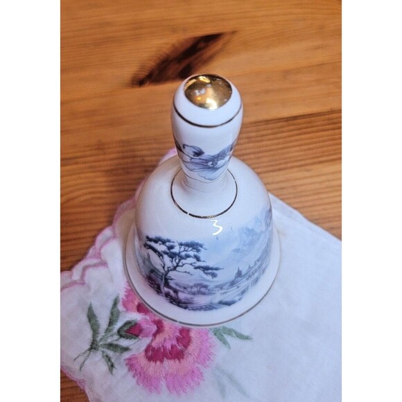 Newhall Staffordshire Fine Bone China Bell w Clapper Nice Ring Tone England - Picture 5 of 15